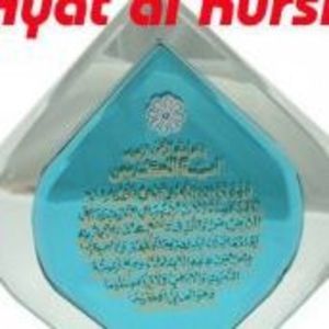 Meet your Posher, Nora